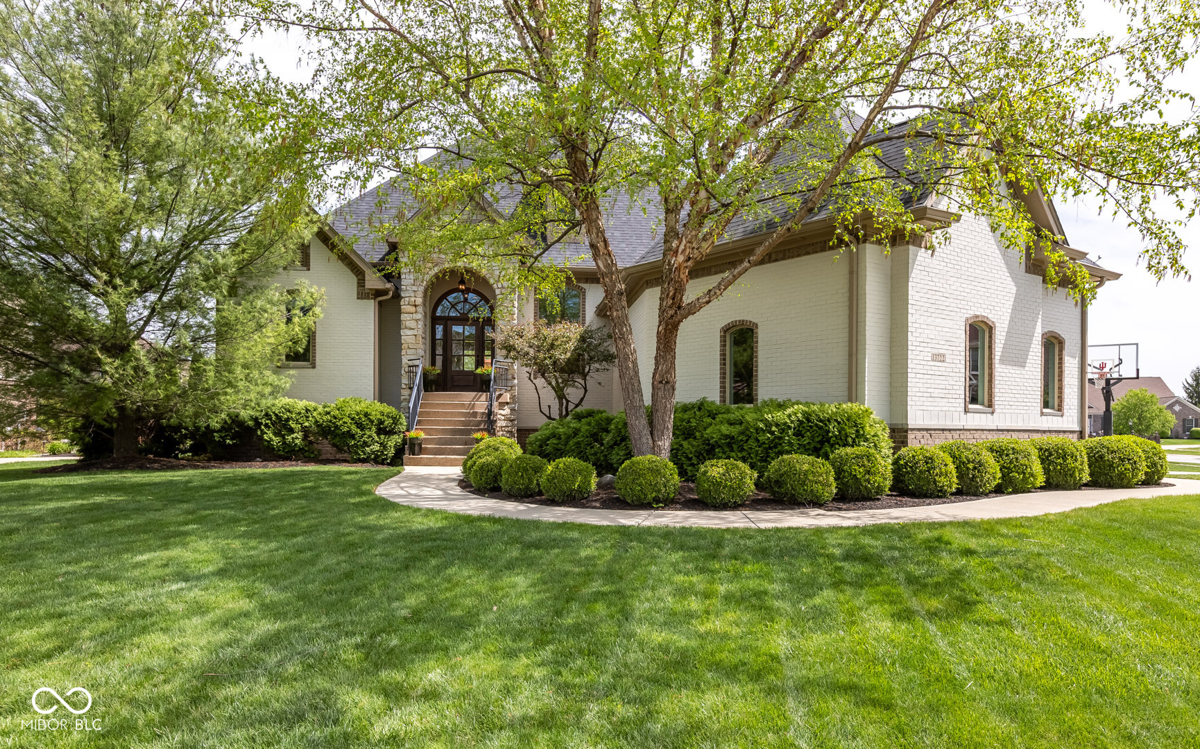 Photo of 13722 Diving Hawk Crossing, Fishers, IN 46055