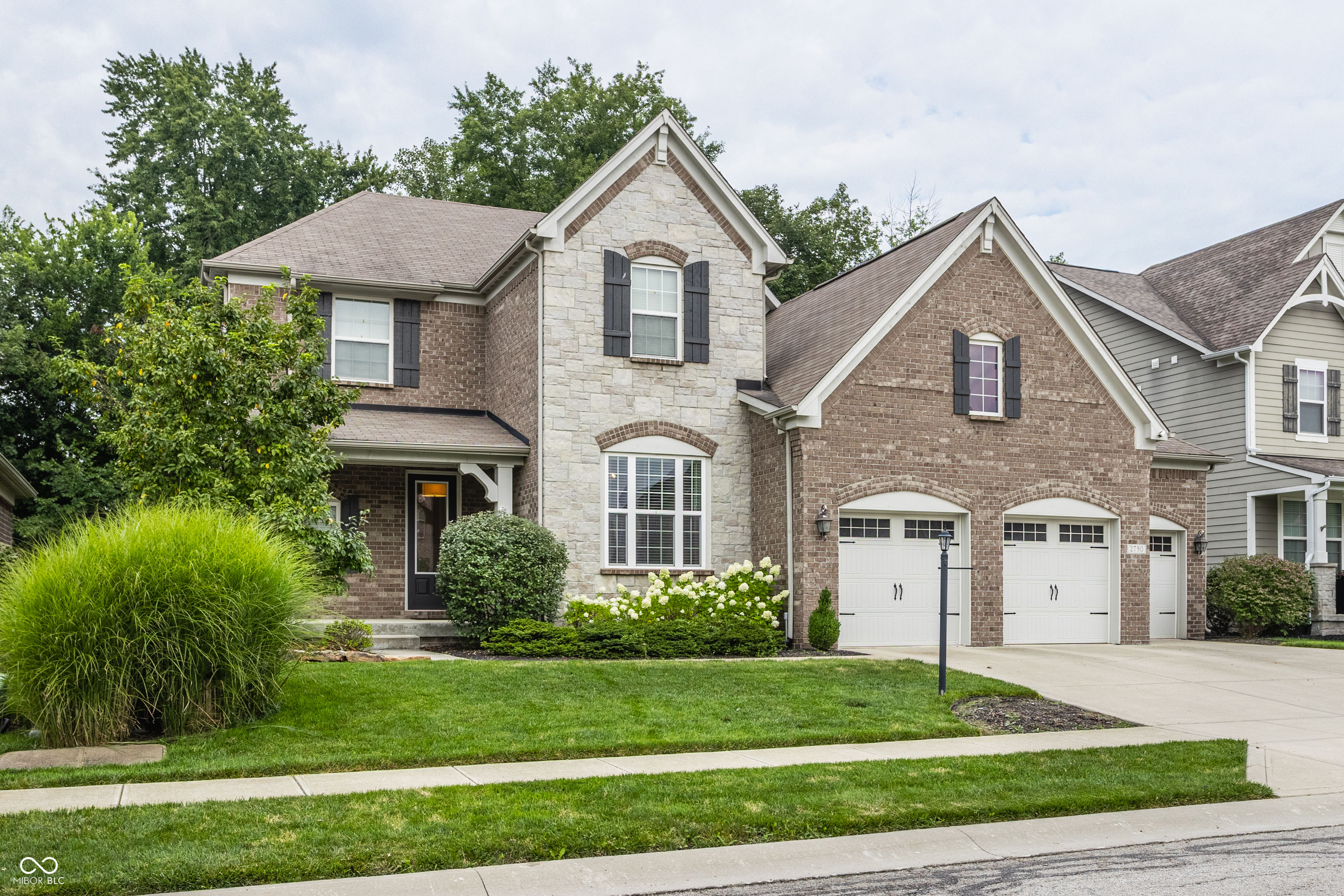 Photo of 2790 W High Grove Circle, Zionsville, IN 46077