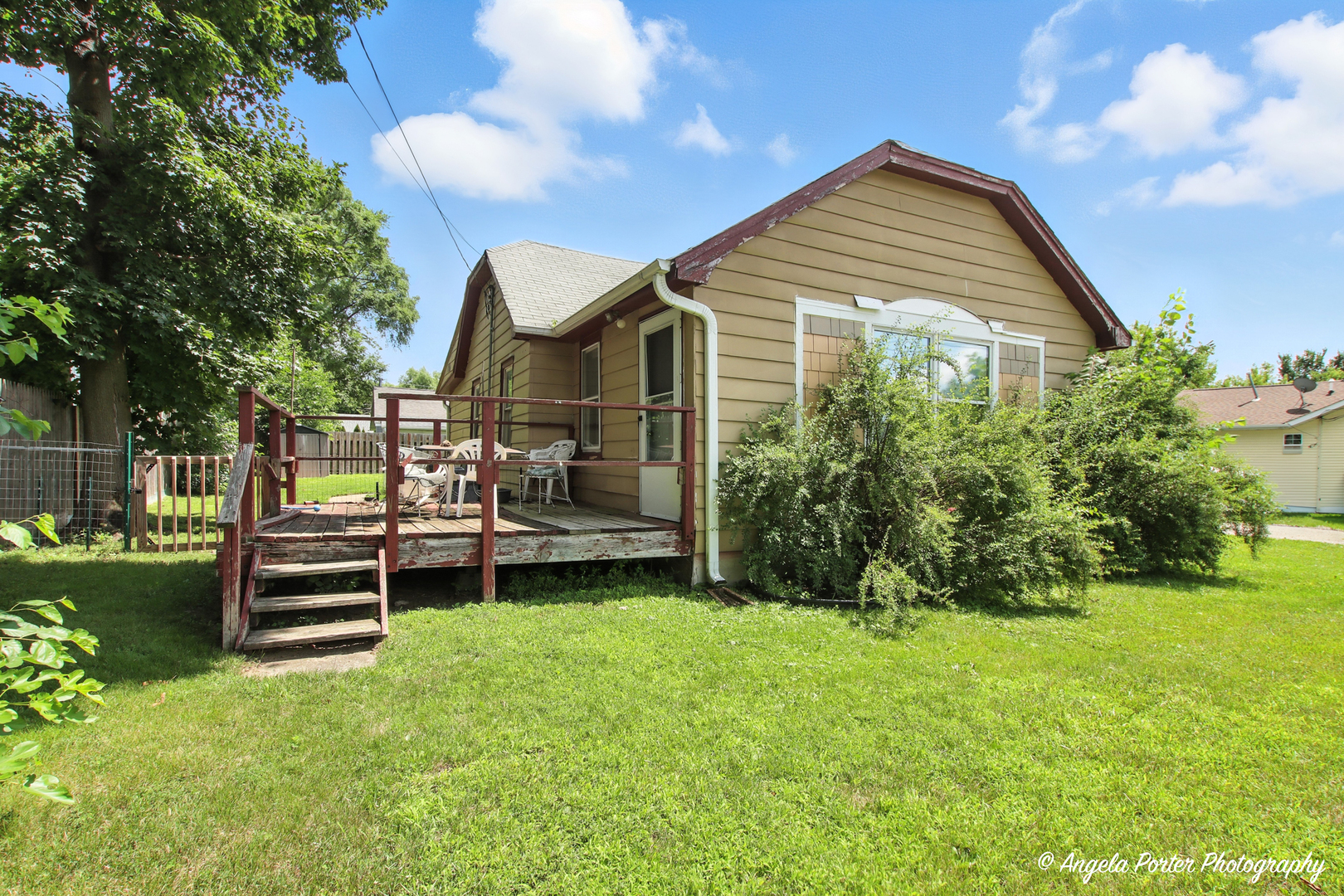 Photo of 42517 N Poplar Street, Antioch, IL 60002