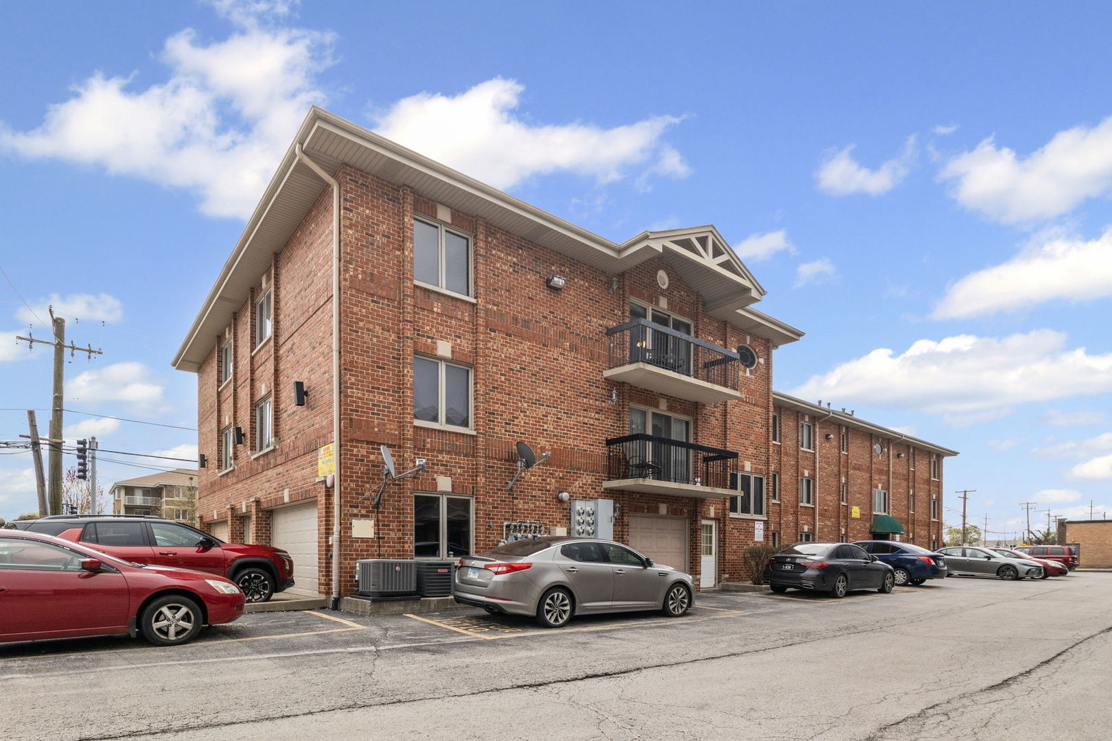 Photo of 10710 Central Avenue, Chicago Ridge, IL 60415