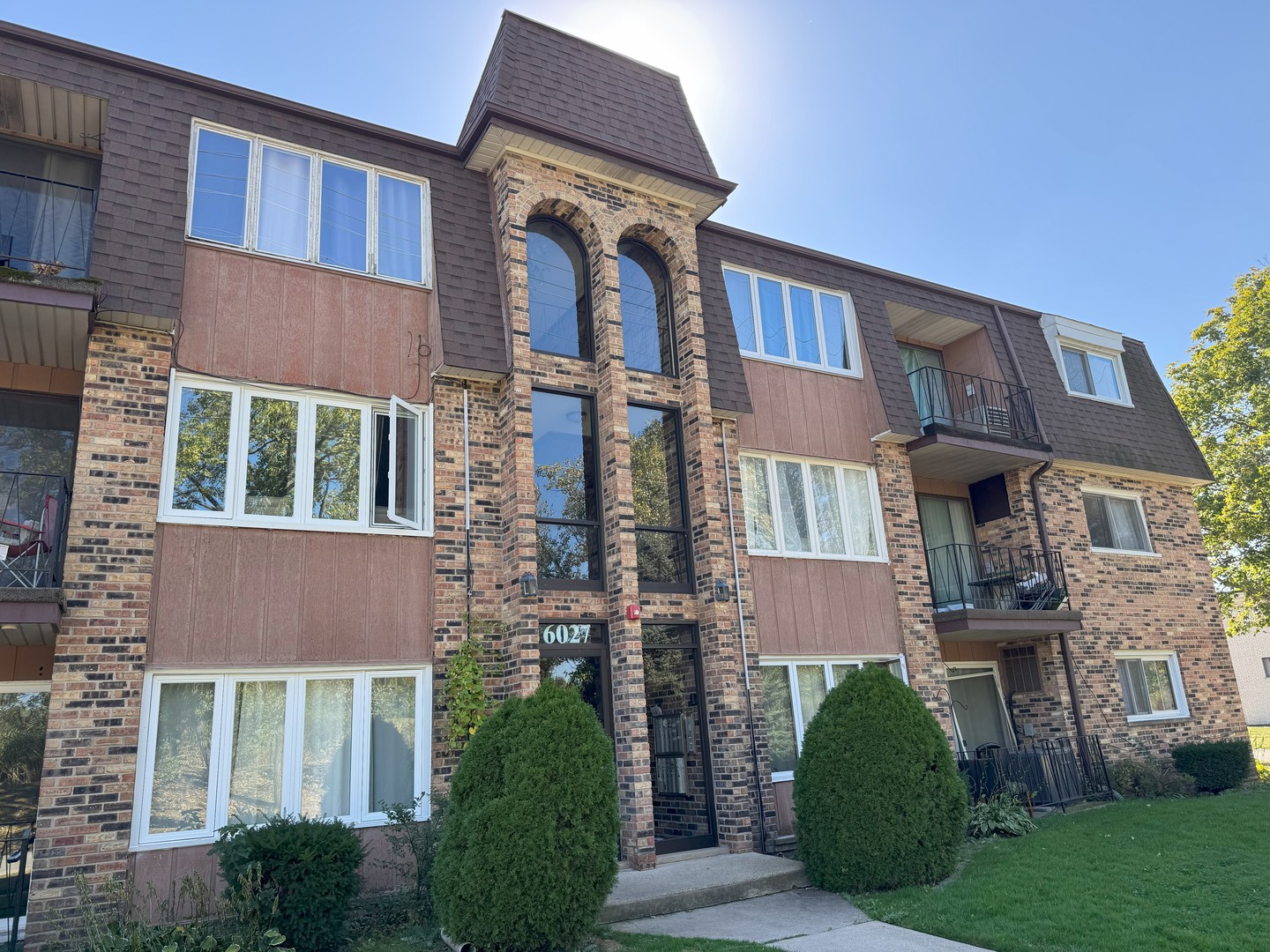 Photo of 6027 103rd Street, Chicago Ridge, IL 60415