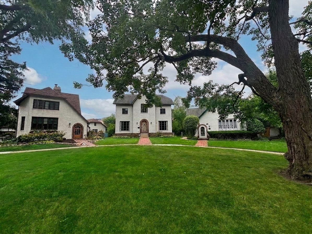 Photo of 535 CEDAR Street, Park Ridge, IL 60068