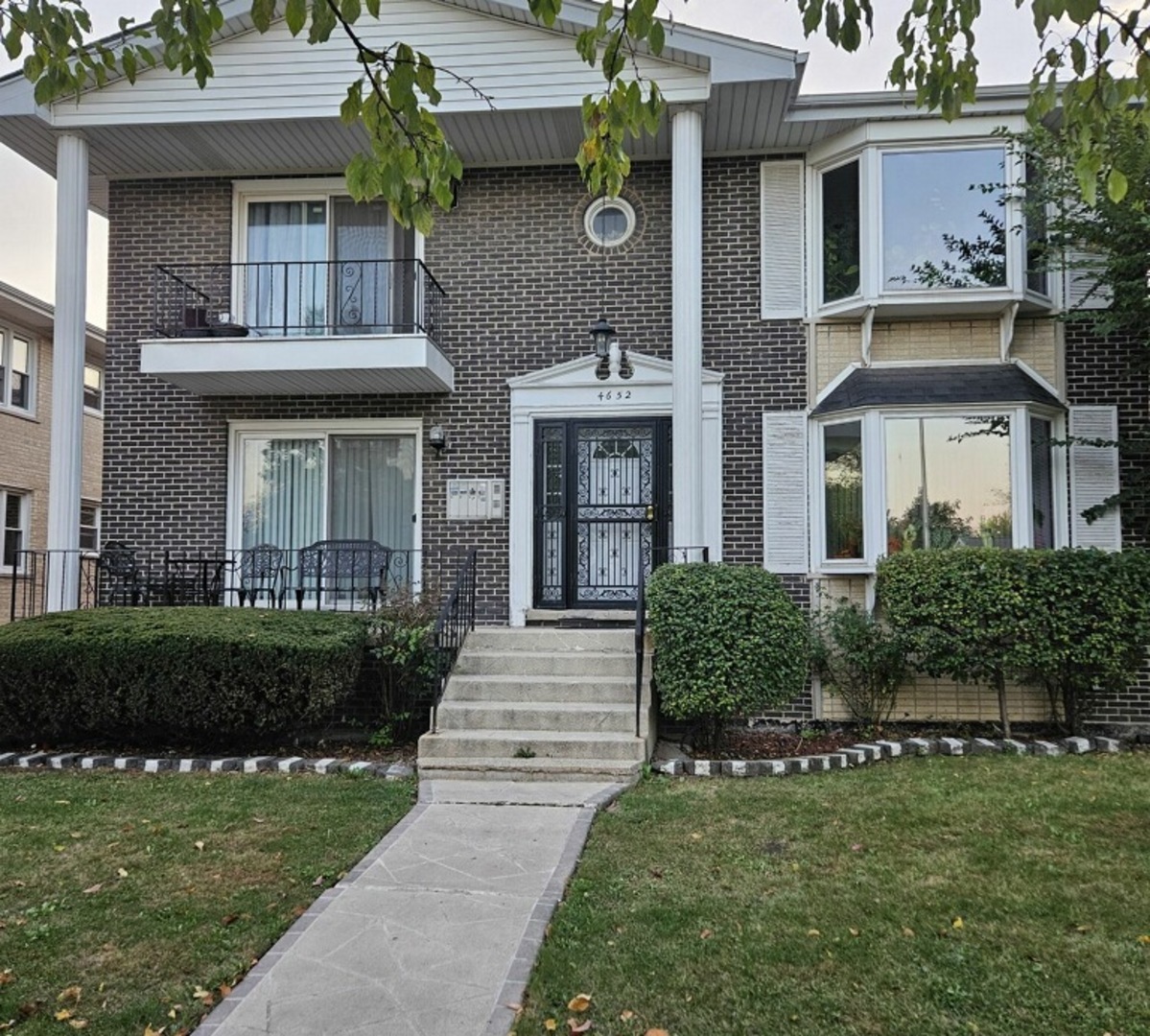 Photo of 4652 Custer Avenue, Brookfield, IL 60513