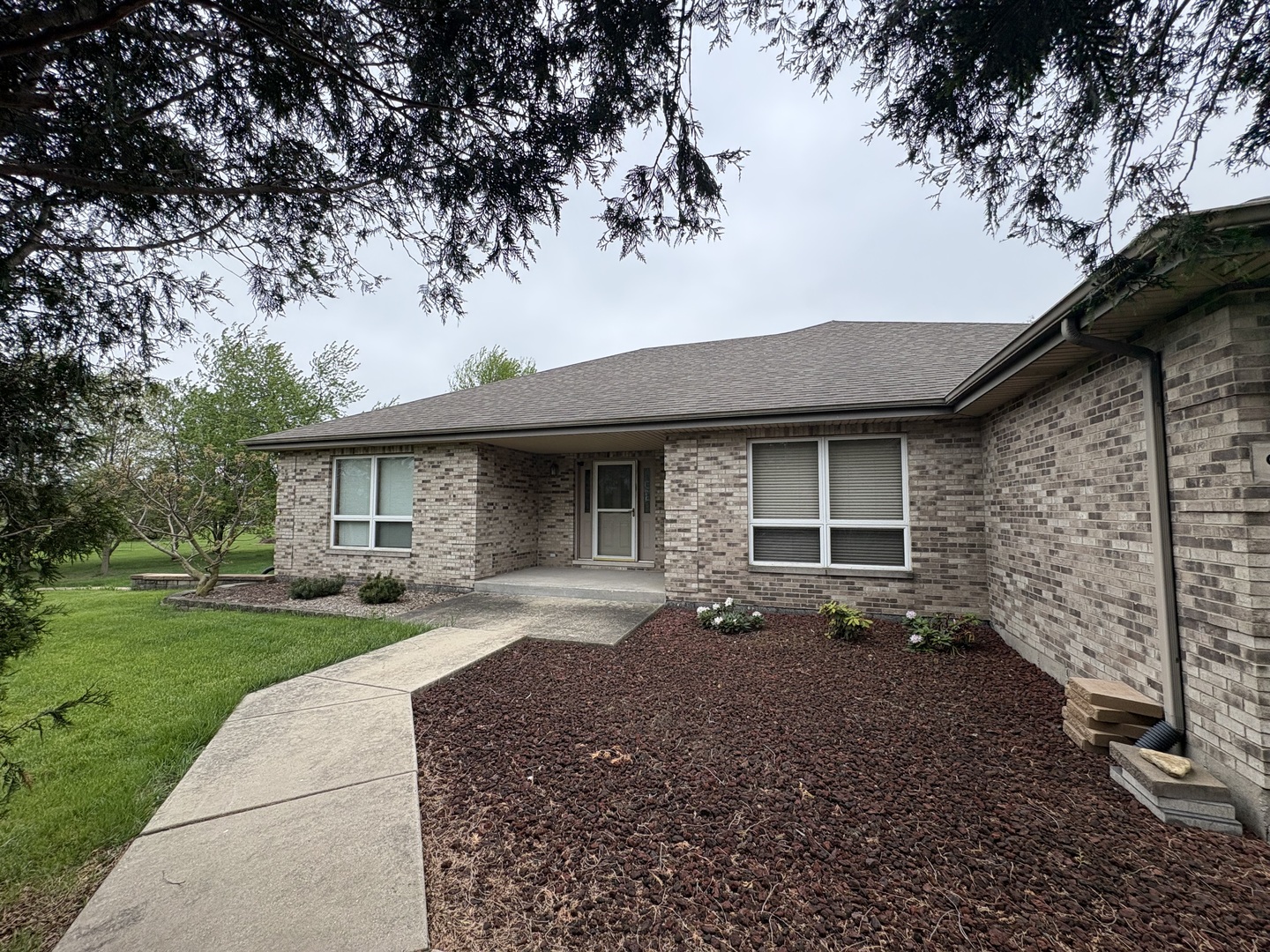 Photo of 9937 W Kuse Road, Frankfort, IL 60423