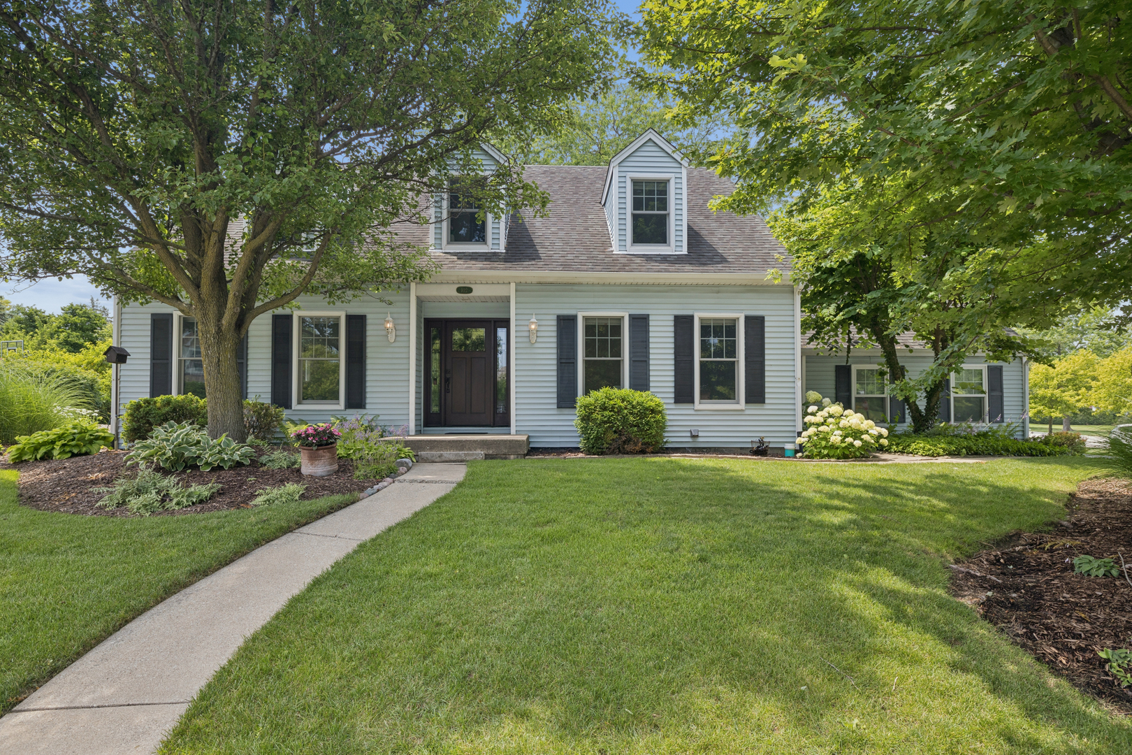 Photo of 102 Azalea Road, Frankfort, IL 60423