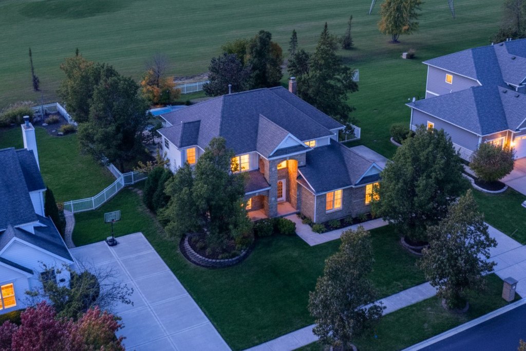 Photo of 21454 English Drive, Frankfort, IL 60423