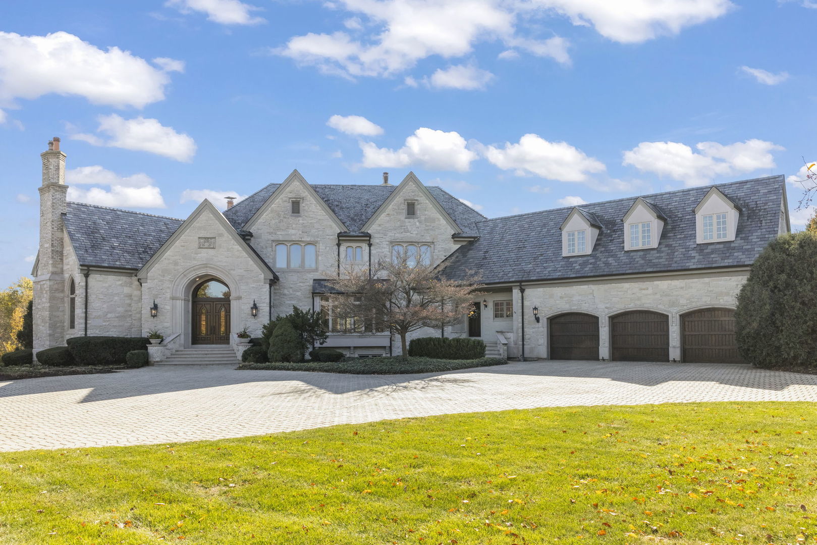Photo of 24w141 Hobson Road, Naperville, IL 60540