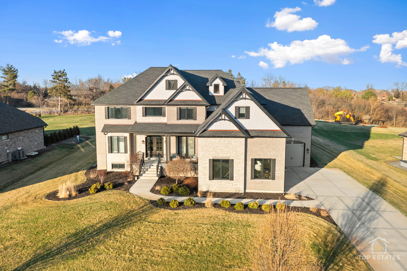 Photo of 17931 S CRYSTAL LAKE Drive, Mokena, IL 60448