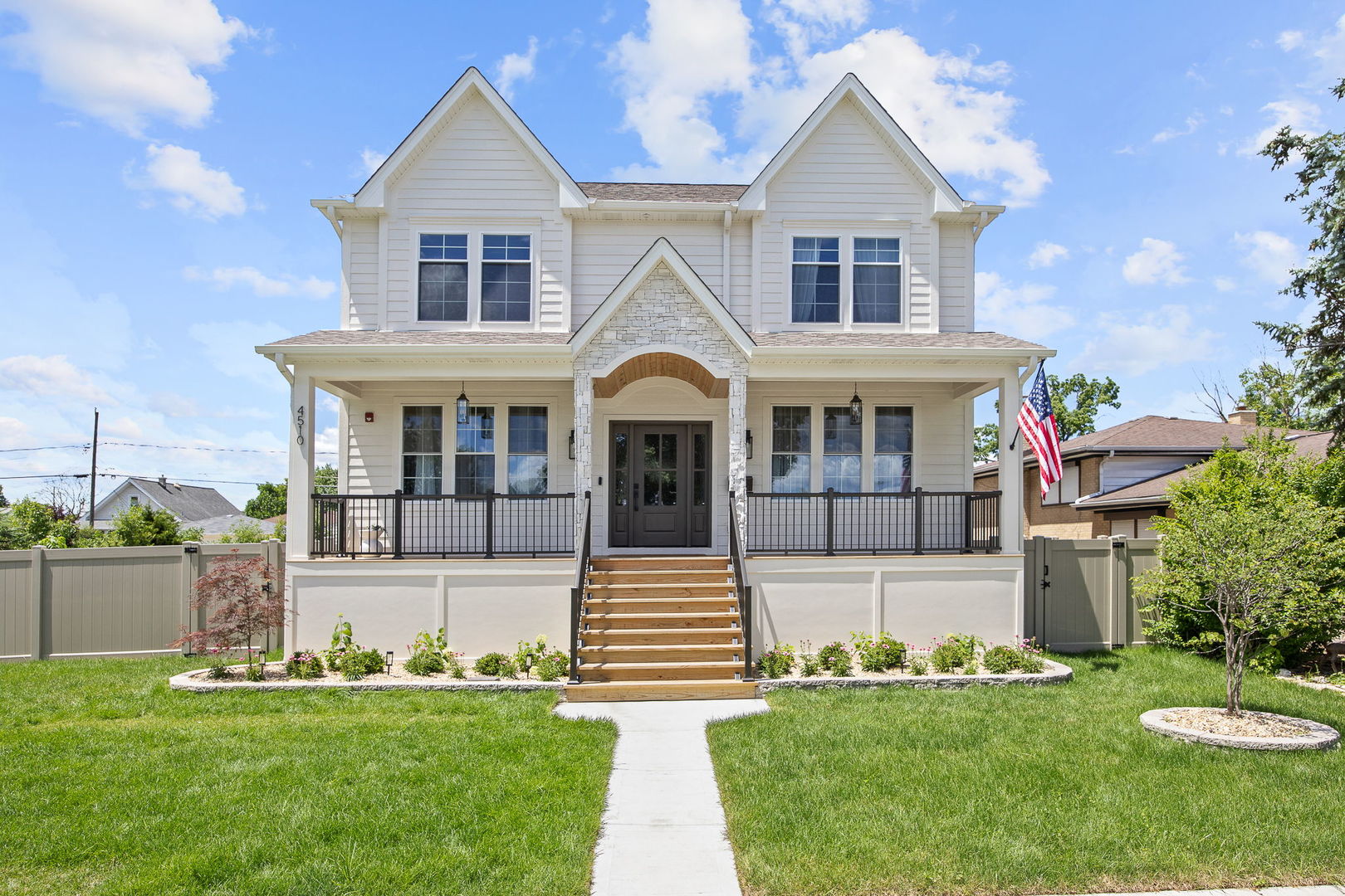 Photo of 4510 Raymond Avenue, Brookfield, IL 60513