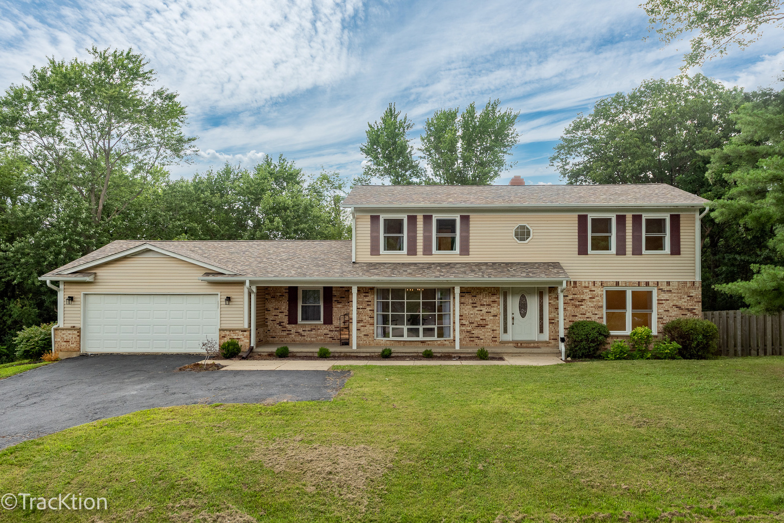 Photo of 24200 W Deer Ridge Lane, Antioch, IL 60002