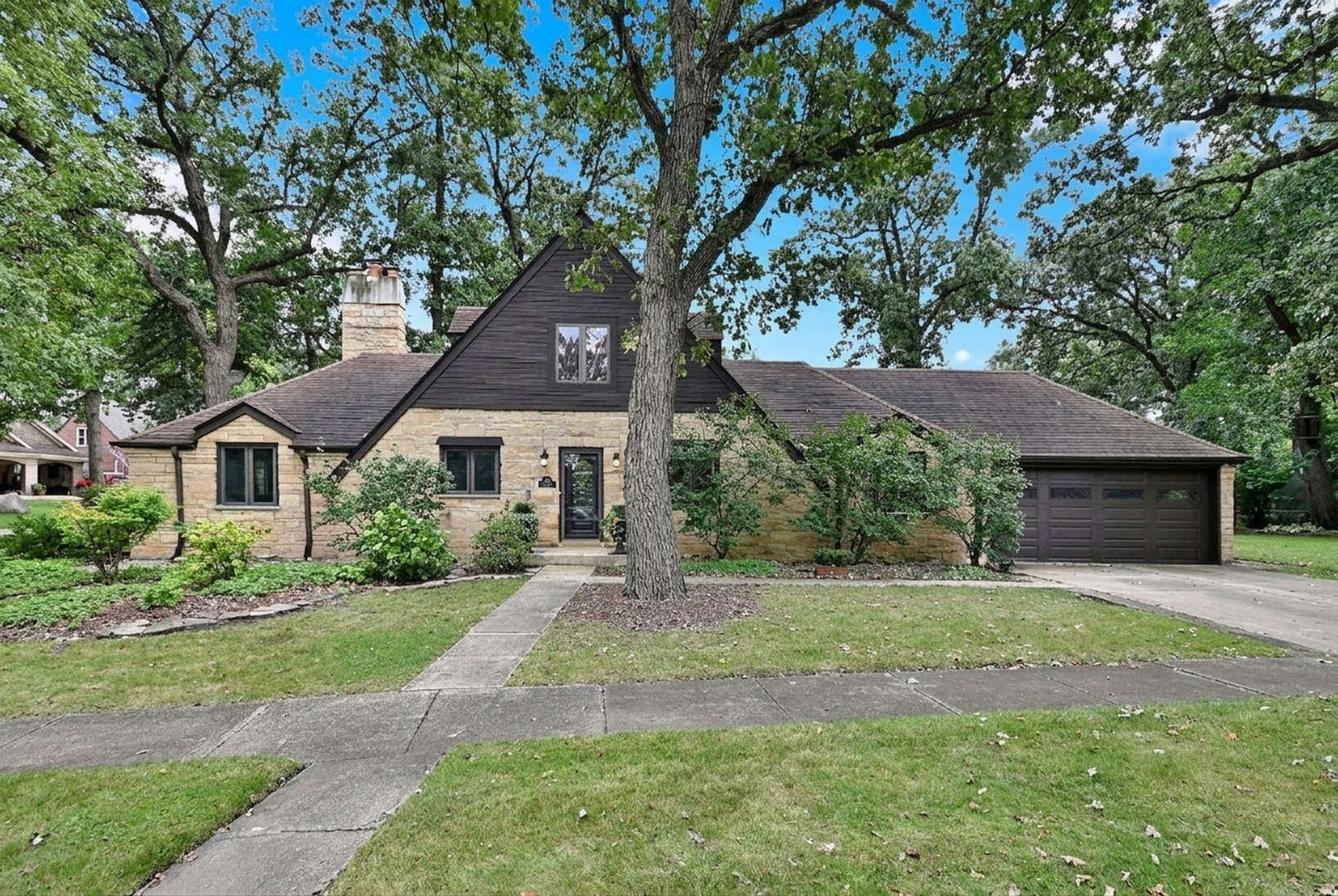 Photo of 478 S Hampshire Avenue, Elmhurst, IL 60126