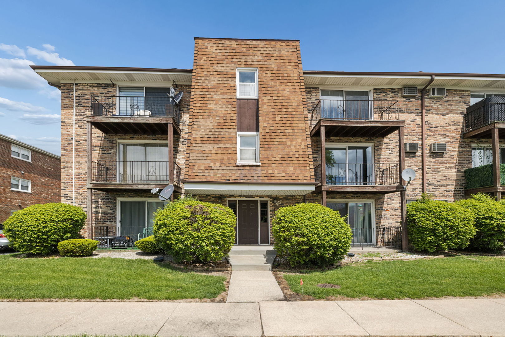 Photo of 7112 99th Street, Chicago Ridge, IL 60415