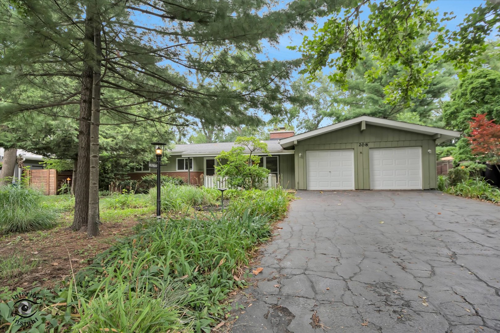 Photo of 208 Shady Lane, Downers Grove, IL 60515
