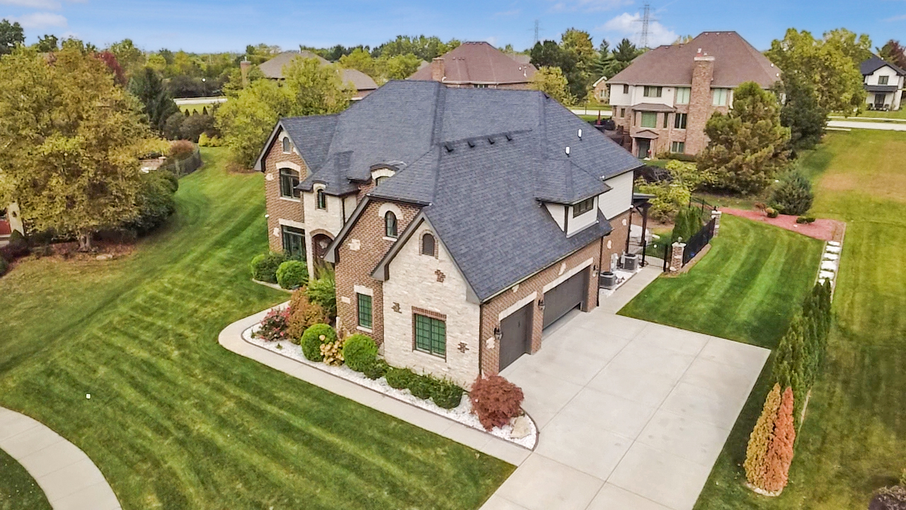 Photo of 8884 Port Washington Drive, Frankfort, IL 60423