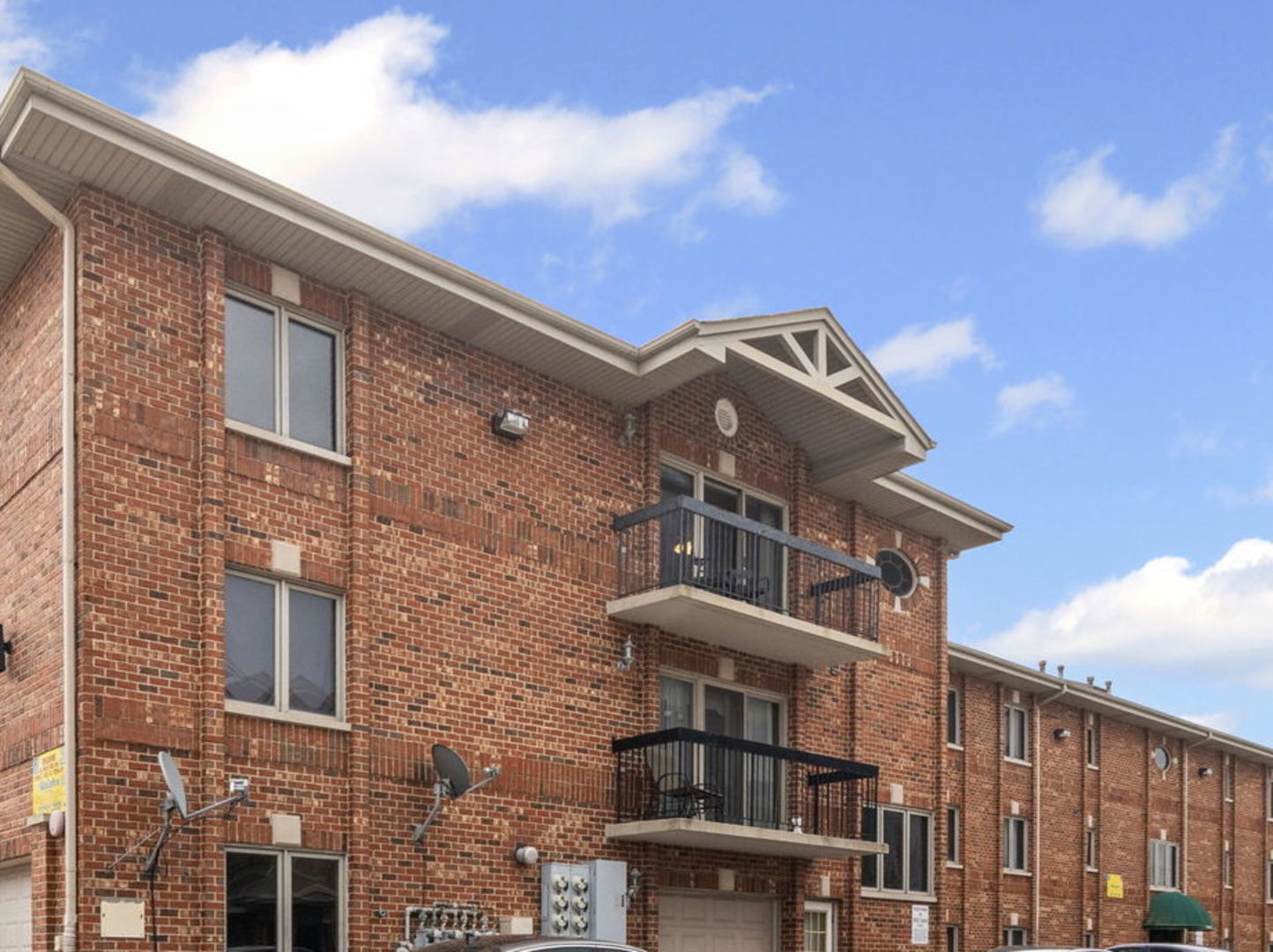 Photo of 10710 Central Avenue, Chicago Ridge, IL 60415