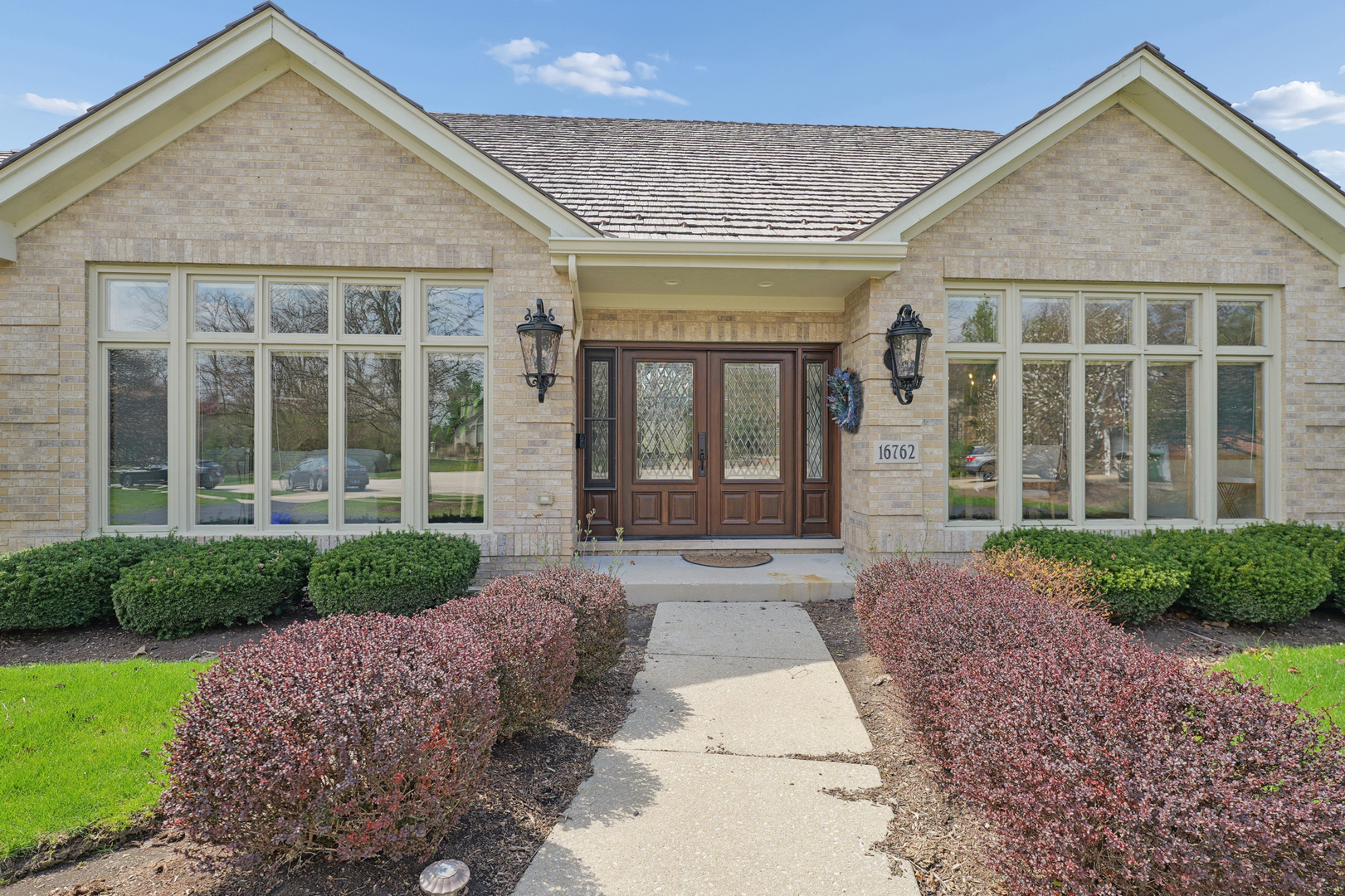 Photo of 16762 S Deer Path Drive, Homer Glen, IL 60491