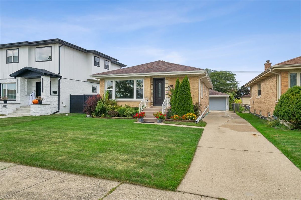 Photo of 4449 N Ottawa Avenue, Norridge, IL 60706