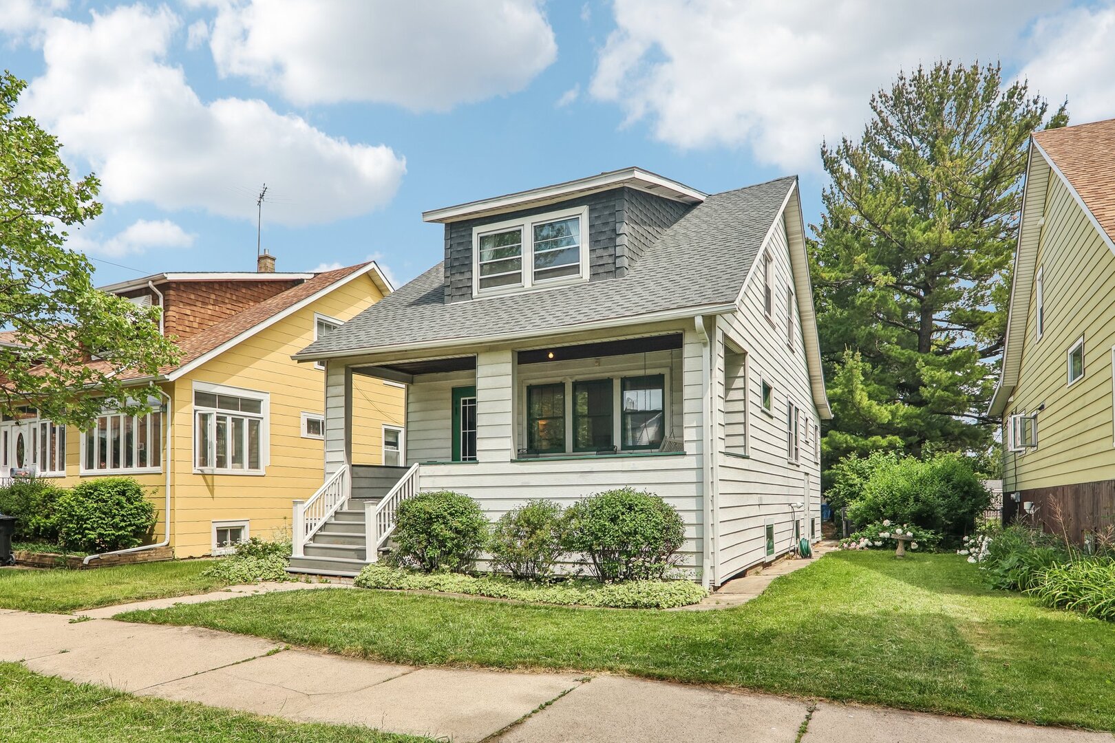 Photo of 7256 W Thorndale Avenue, Chicago, IL 60631