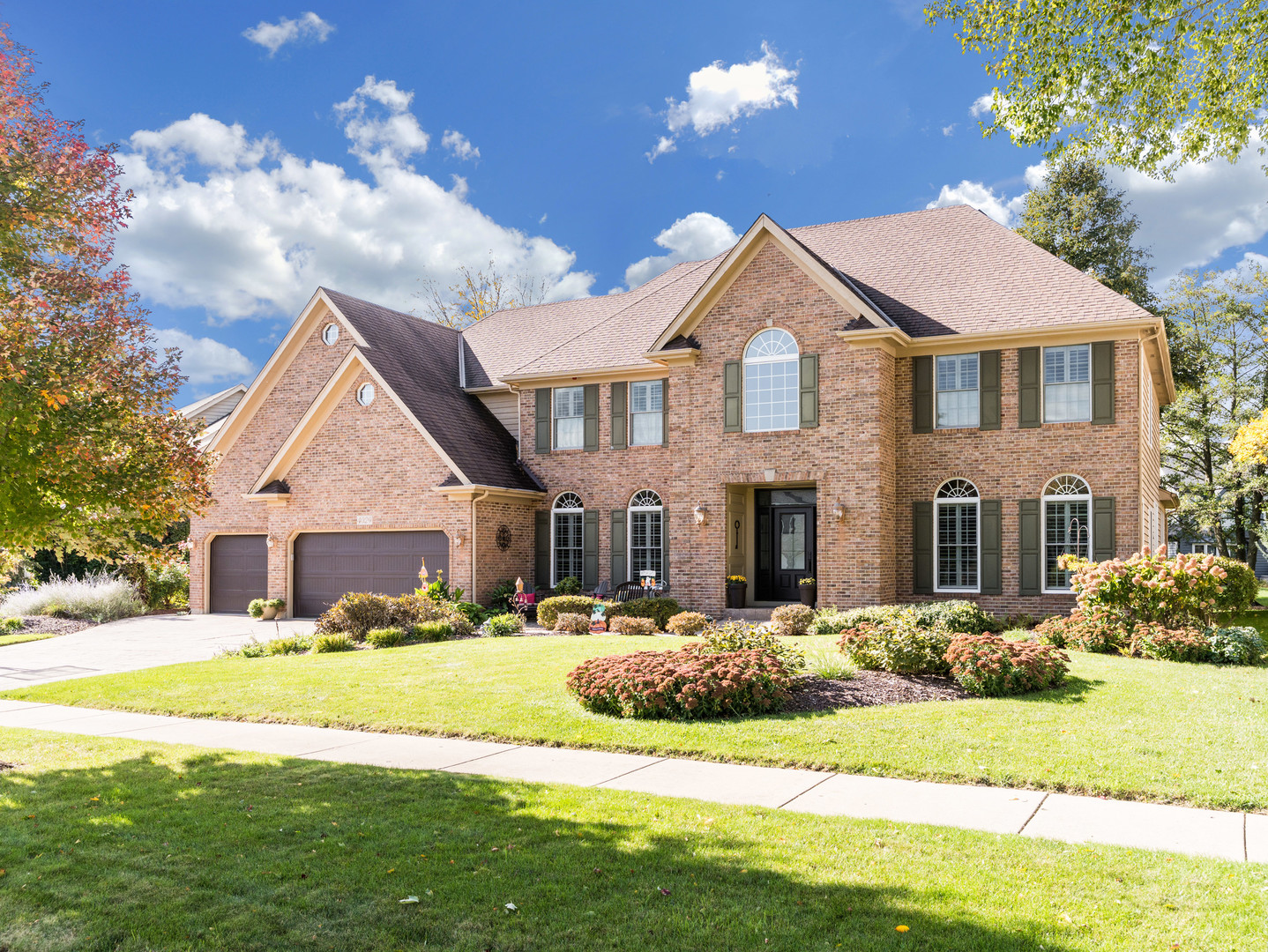 Photo of 4029 Broadmoor Circle, Naperville, IL 60564