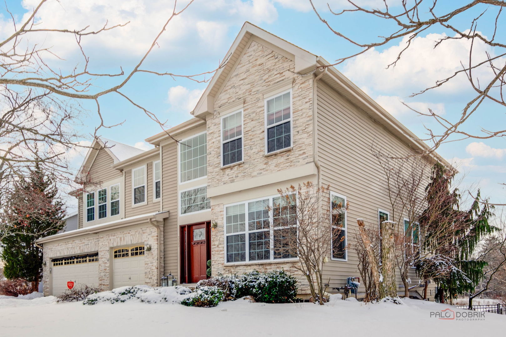 Photo of 325 CEDAR RIDGE Drive, Lake Villa, IL 60046