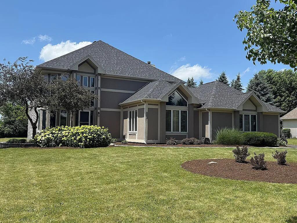 Photo of 6N274 W Ridgewood Lane, St. Charles, IL 60175