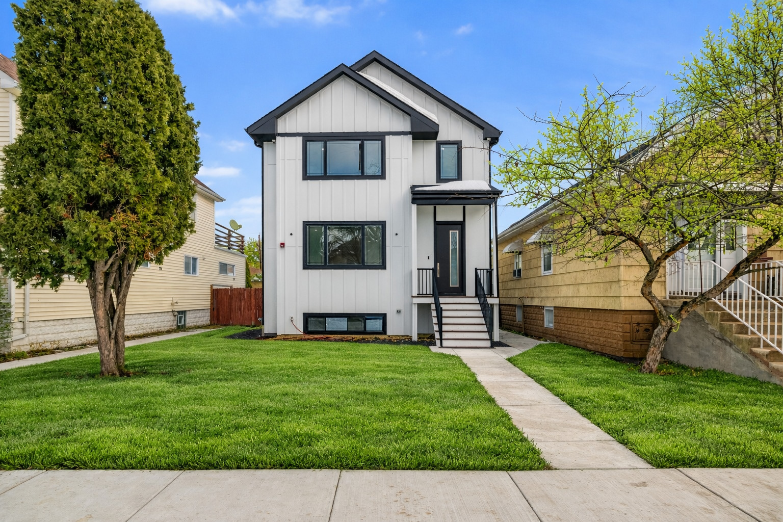 Photo of 2411 N 77th Avenue, Elmwood Park, IL 60707