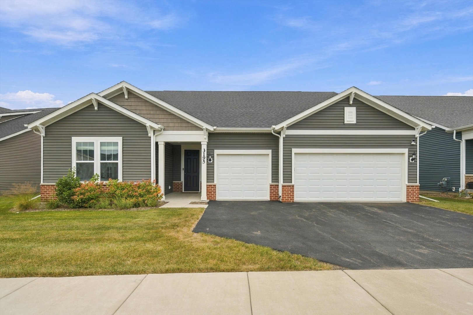 Photo of 3195 Lincoln Prairie Boulevard, Aurora, IL 60503