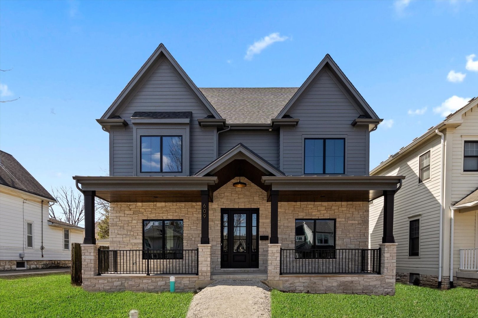 Photo of 226 S Columbia Street, Naperville, IL 60540