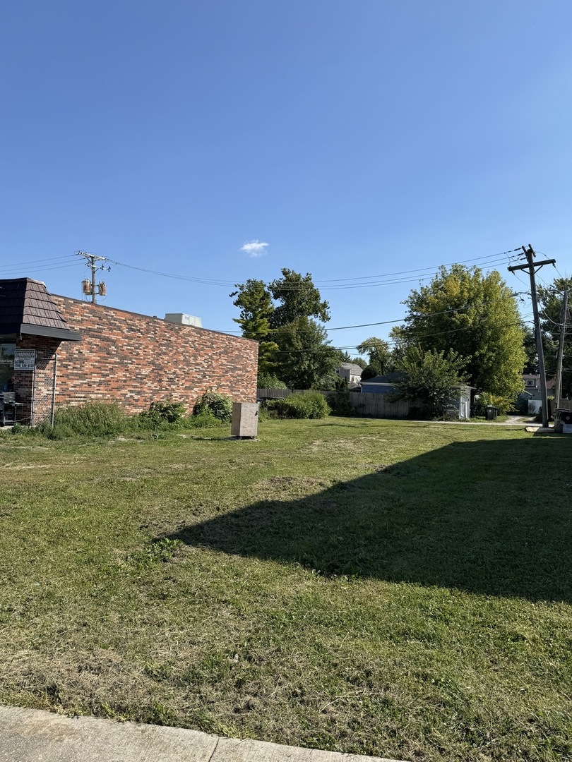 Photo of 8911 Burlington Avenue, Brookfield, IL 60513