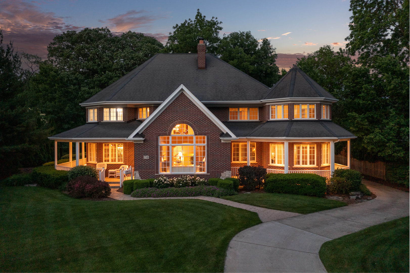 Photo of 70 Forest Avenue, Naperville, IL 60540