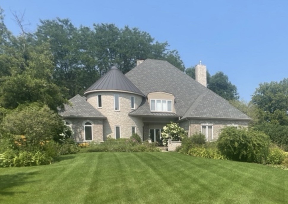 Photo of 8S230 Hampton Circle, Naperville, IL 60540