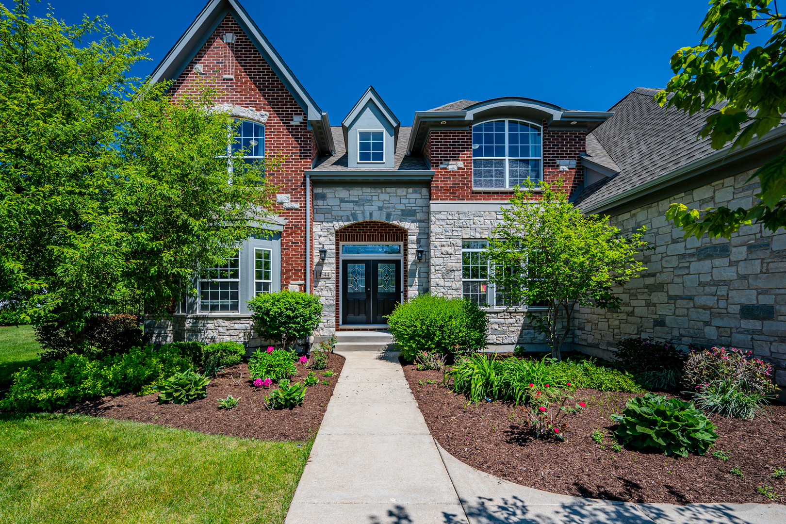Photo of 4544 SHUMARD Lane, Naperville, IL 60564