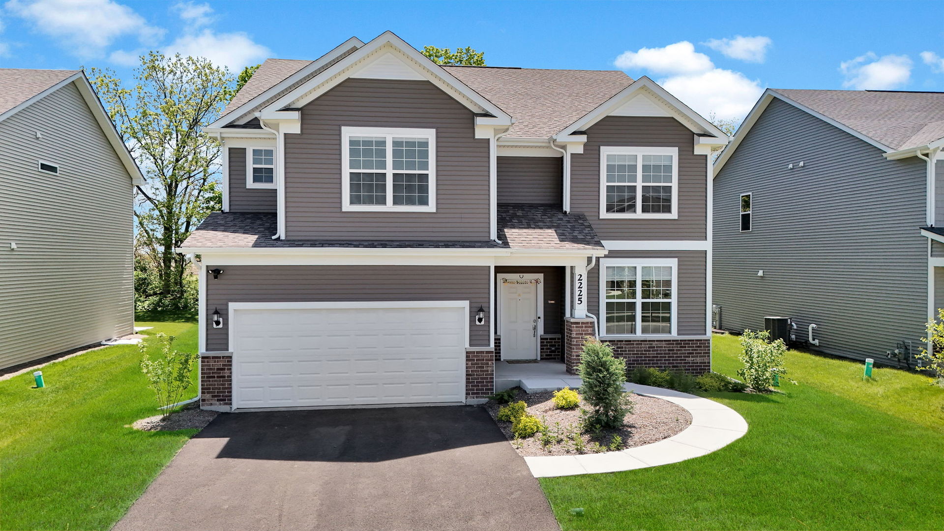 Photo of 2225 Bent Grass Way, Bolingbrook, IL 60490