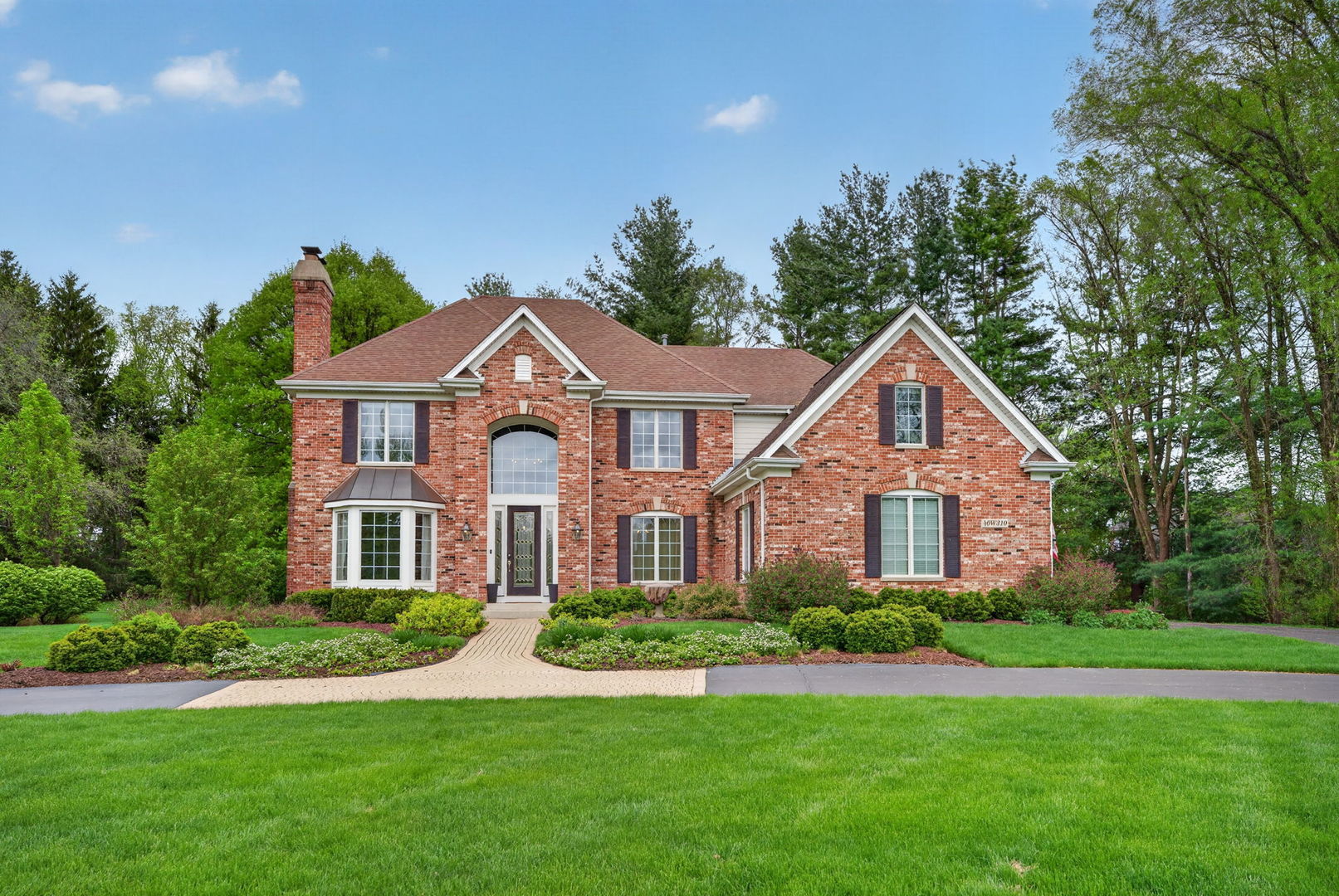 Photo of 40W310 Waterford Lane, St. Charles, IL 60175