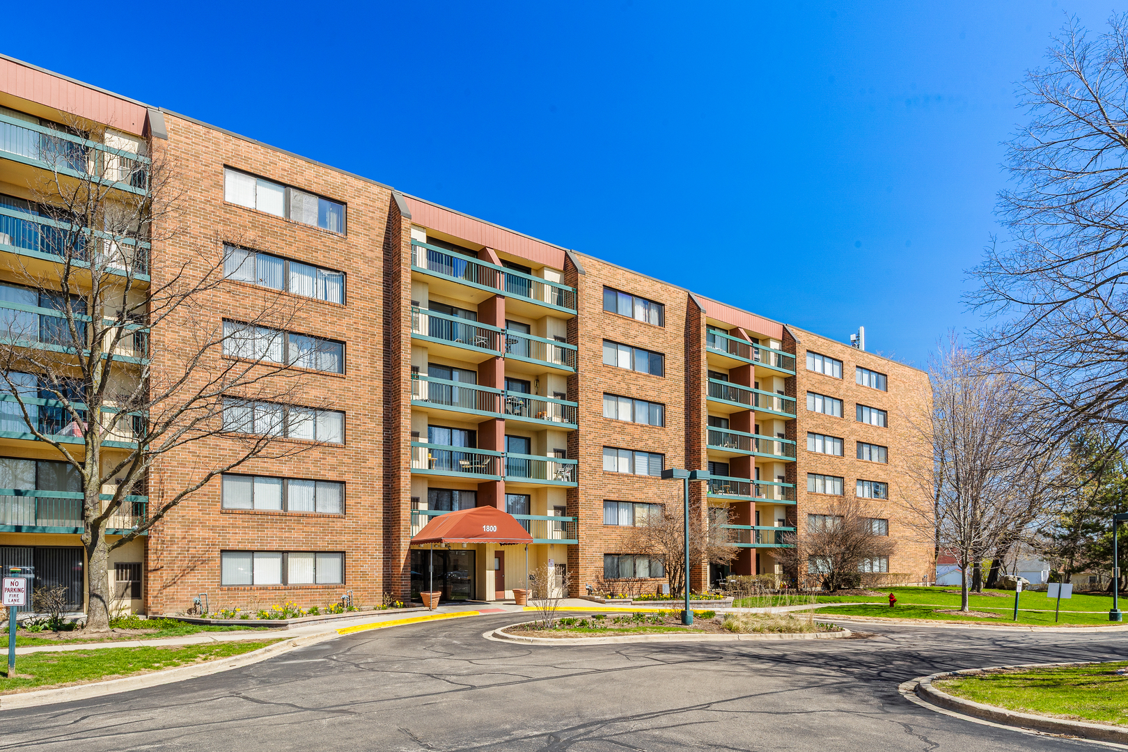 Photo of 1800 Huntington Boulevard, Hoffman Estates, IL 60169