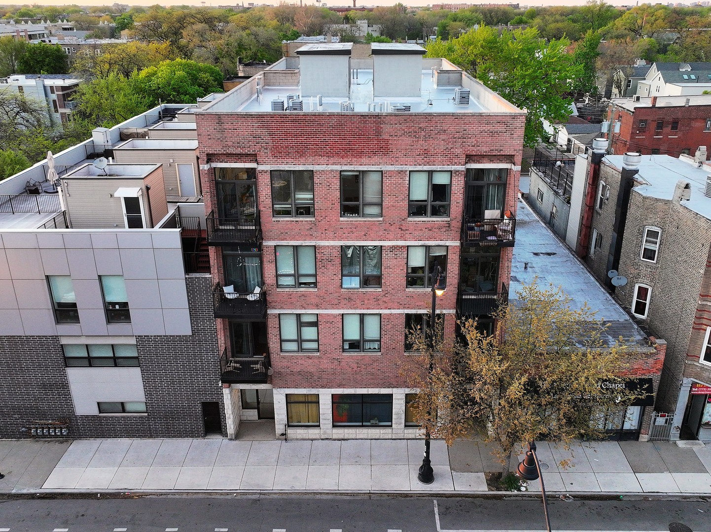 Photo of 3060 W Armitage Avenue, Chicago, IL 60647