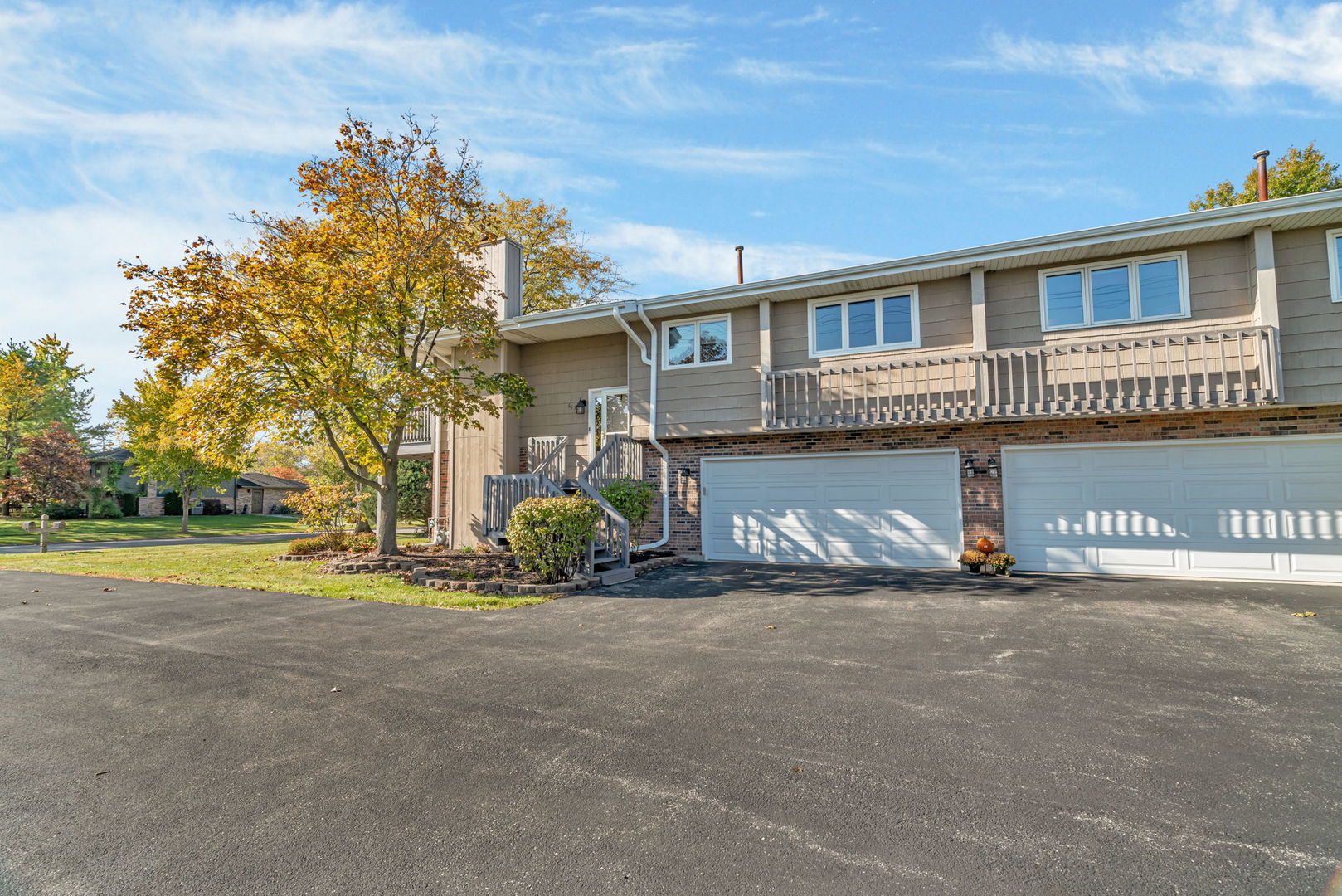 Photo of 613 Johnson Avenue, Frankfort, IL 60423