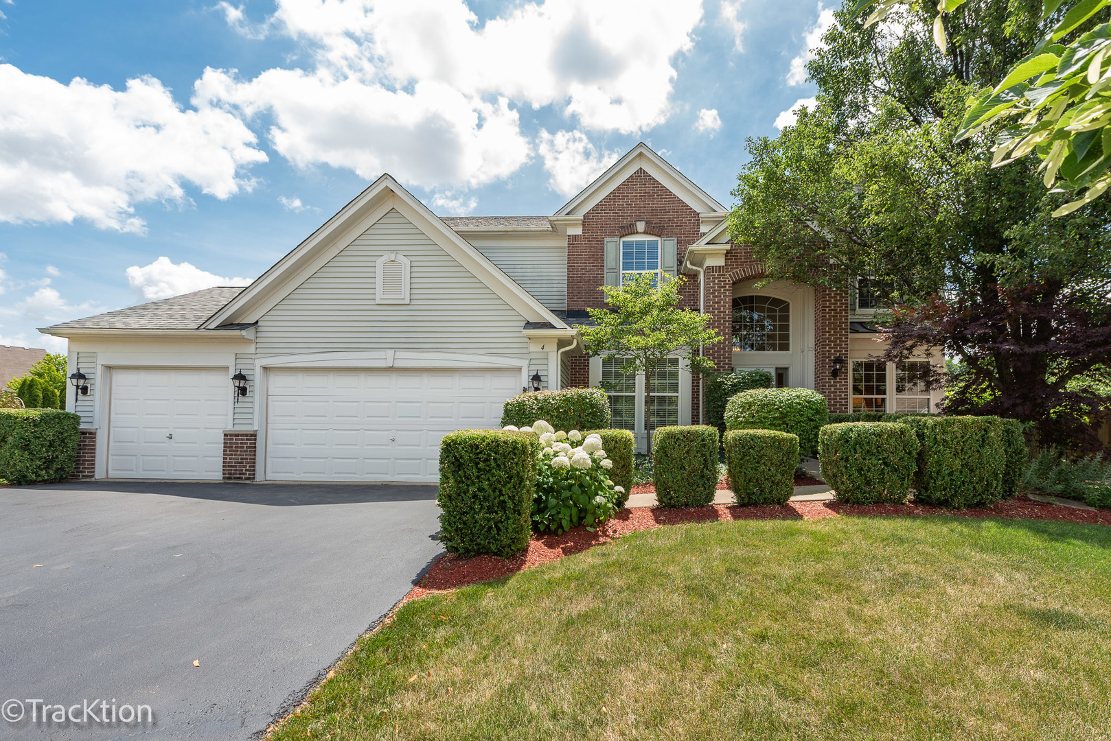 Photo of 4 Marshall Ash Court, Bolingbrook, IL 60490