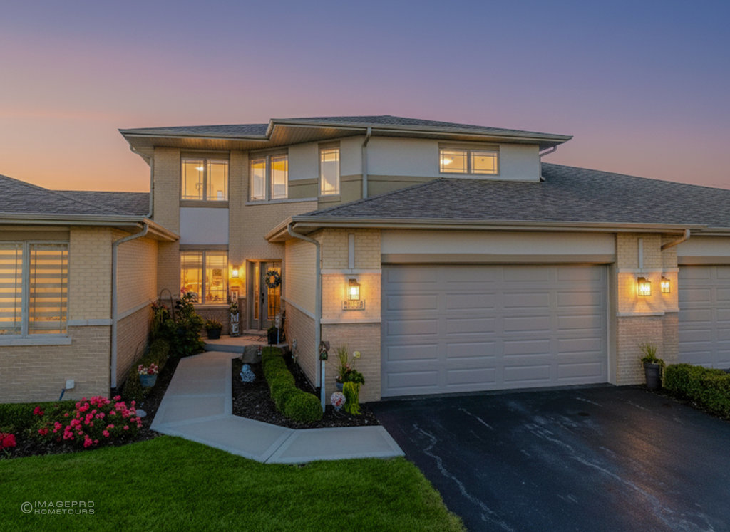 Photo of 20328 Taliesin Way, Frankfort, IL 60423