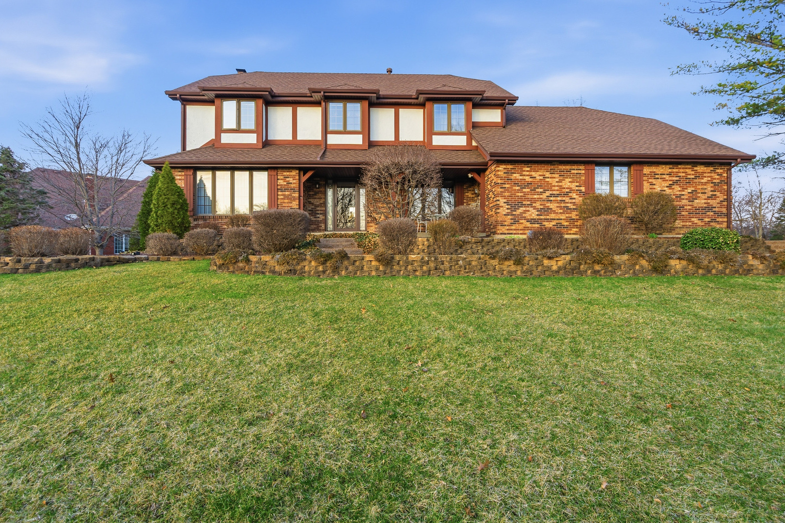 Photo of 901 Saint Andrews Way, Frankfort, IL 60423