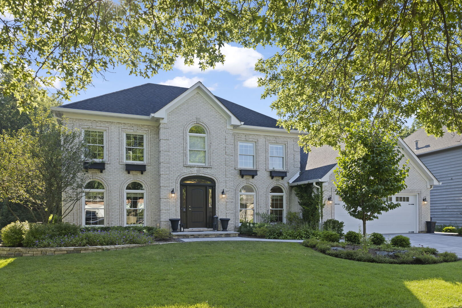 Photo of 2265 River Woods Drive, Naperville, IL 60565
