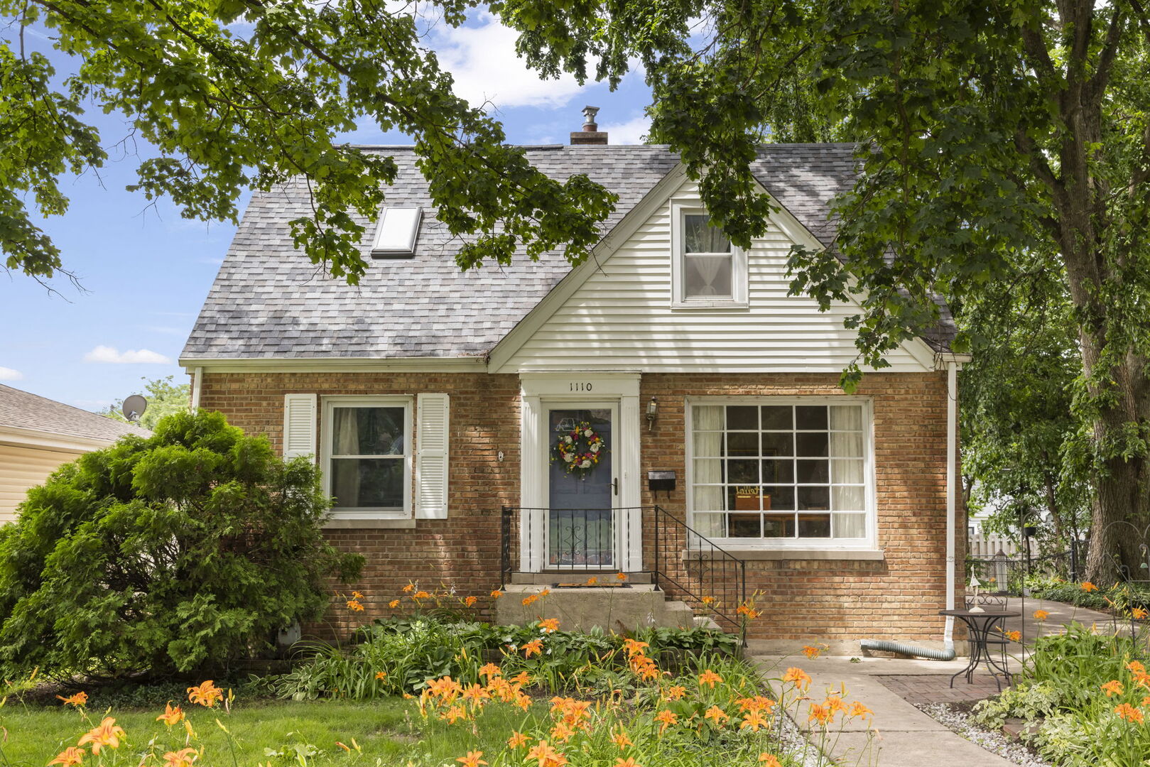 Photo of 1110 N President Street, Wheaton, IL 60187