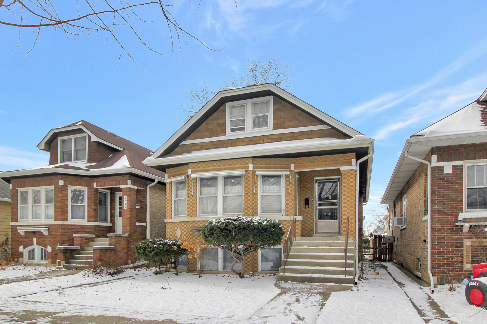 Photo of 3730 Madison Avenue, Brookfield, IL 60513