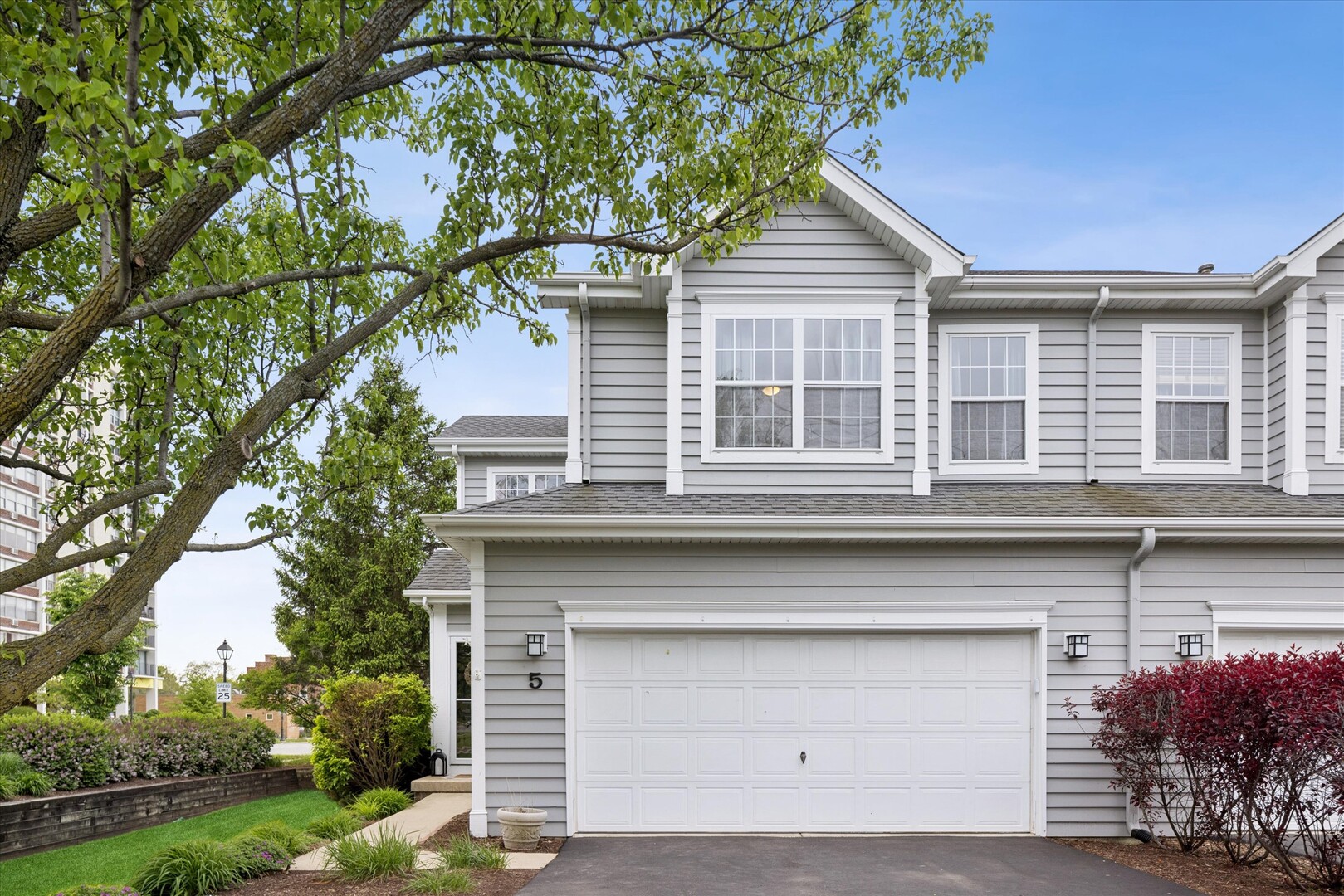 Photo of 5 W Grove Street, Lombard, IL 60148