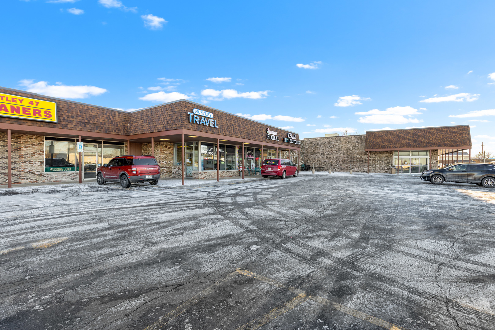Photo of 10414 Vine Street, Huntley, IL 60142