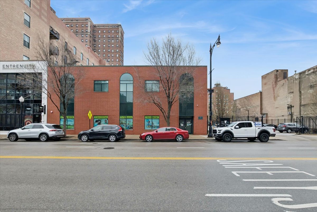 Photo of 1455 S Michigan Avenue, Chicago, IL 60605