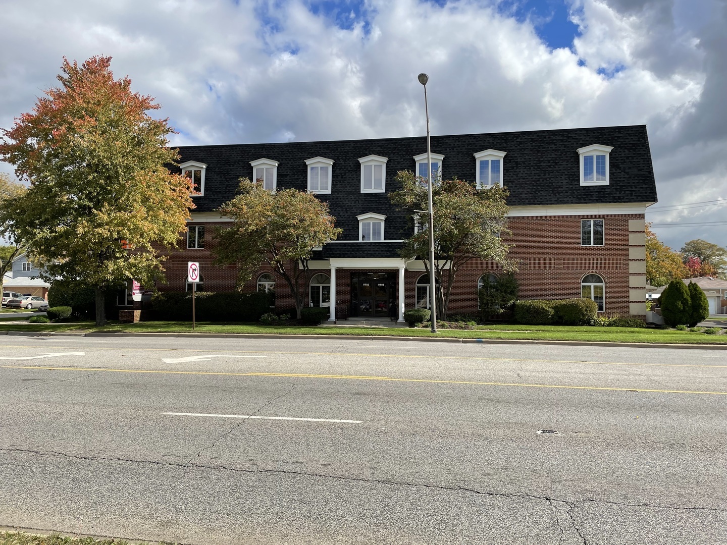 Photo of 9401 S Pulaski Road, Evergreen Park, IL 60805