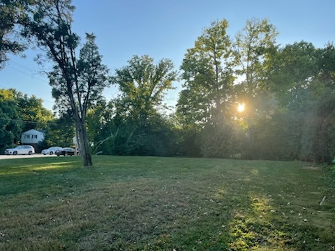 Photo of 946 S Garfield Street, Hinsdale, IL 60521