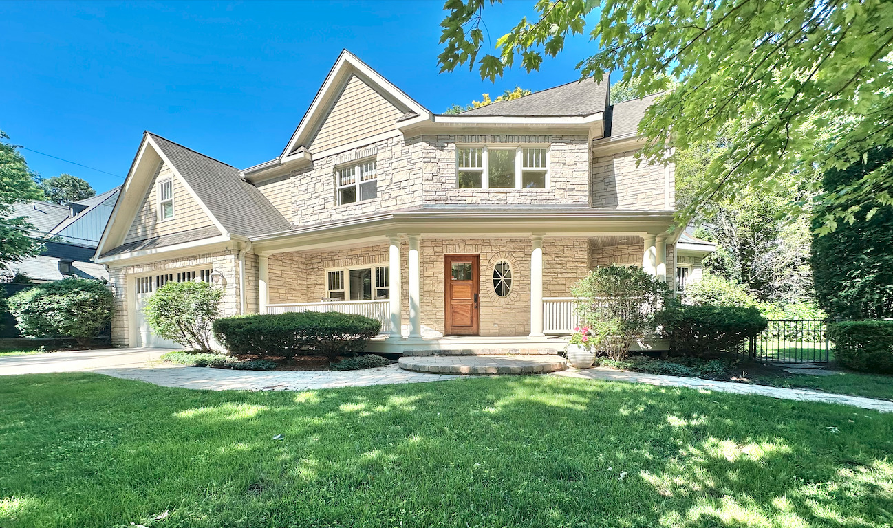 Photo of 360 N Oak Street, Hinsdale, IL 60521