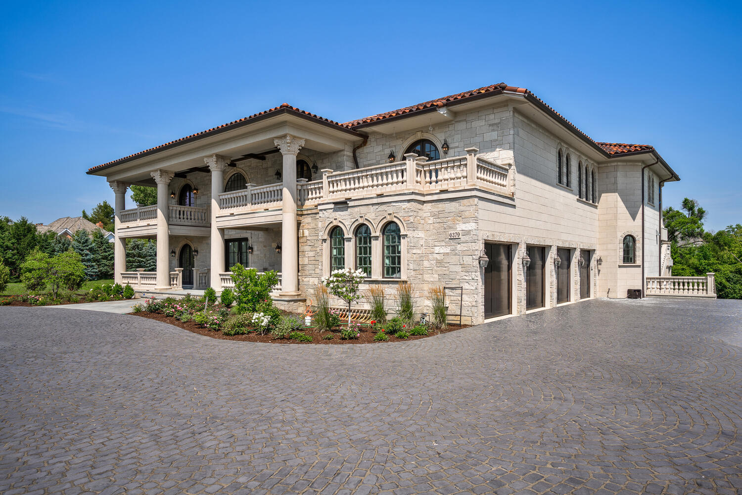 Photo of 6413 S County Line Road, Burr Ridge, IL 60527